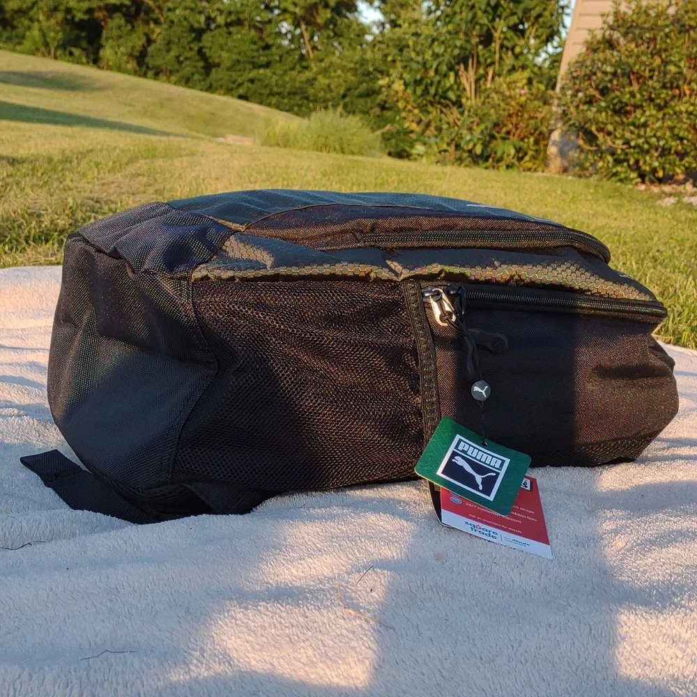 🙀PUMA Equivalence Backpack in Dark Green/Black